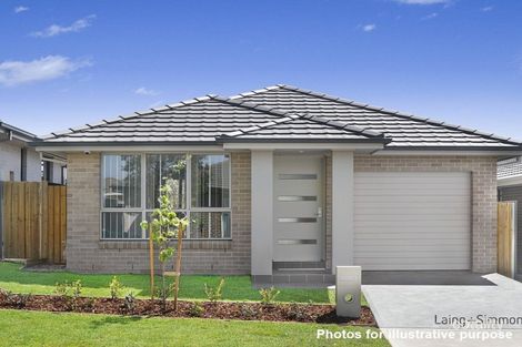 Property photo of 8 Rixon Street Oran Park NSW 2570