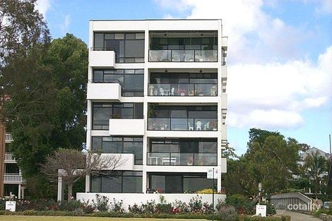 Property photo of 4/31 South Perth Esplanade South Perth WA 6151