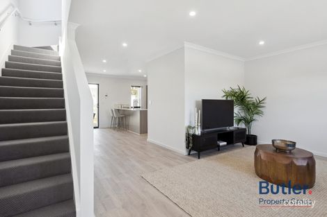 Property photo of 61 Drovers Place Wanneroo WA 6065