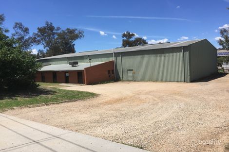 33 Catherine Cres, Lavington, NSW 2641