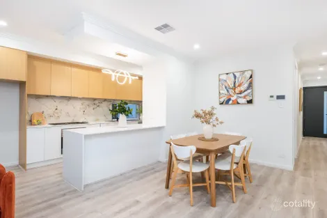 Property photo of 37 Verdale Crescent Munno Para Downs SA 5115