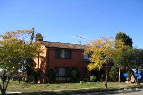 24 Geelong Cres, St Johns Park, NSW 2176