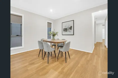 Property photo of 8 Mannagum Drive Beveridge VIC 3753