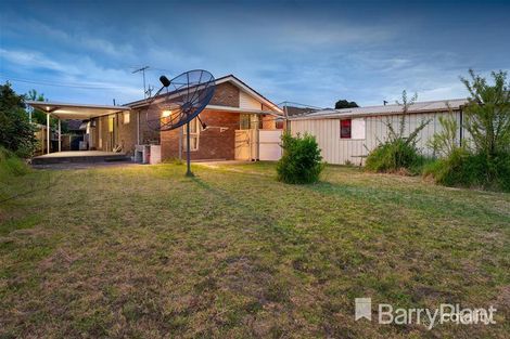 Property photo of 2 Serpentine Road Keysborough VIC 3173