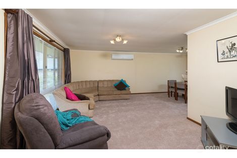 Property photo of 82 College Road Karana Downs QLD 4306