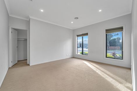 Property photo of 5 Atkinson Close Point Cook VIC 3030