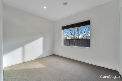 Property photo of 5 Atkinson Close Point Cook VIC 3030