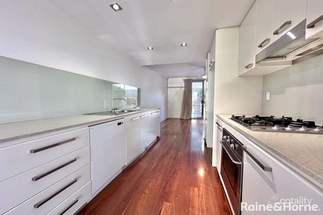 Property photo of 34 Bay Street Botany NSW 2019