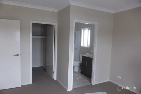 Property photo of 29 Bluestone Drive Logan Reserve QLD 4133