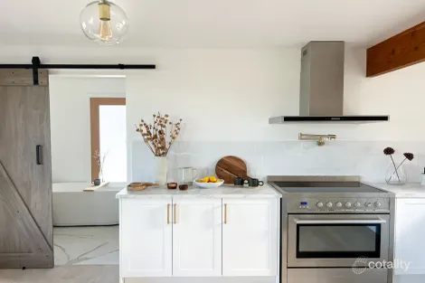 Property photo of 1/7 Meredith Street Strahan TAS 7468