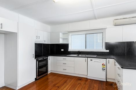 Property photo of 444 Tingal Road Wynnum QLD 4178