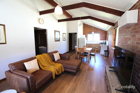 2/2 Warrigal Rd, Aldinga Beach, SA 5173