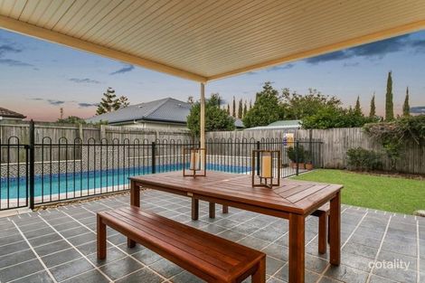 Property photo of 11 Lauren Court Sinnamon Park QLD 4073