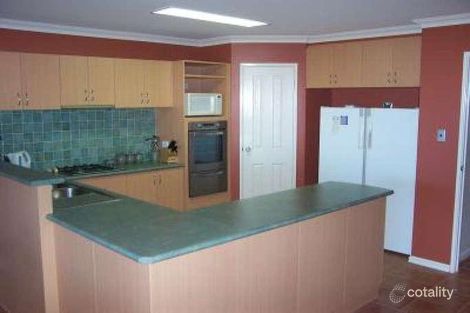 Property photo of 9 Bookleaf Loop Halls Head WA 6210