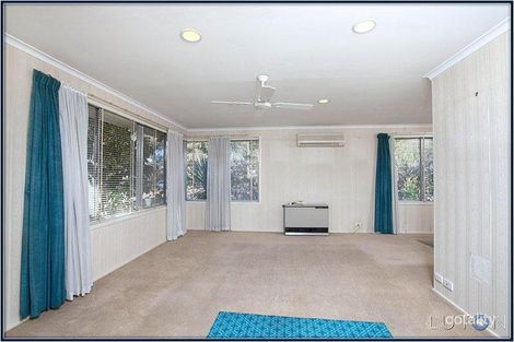 Property photo of 101 Eggleston Crescent Chifley ACT 2606