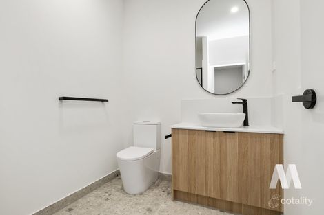 Property photo of 698 Grand Boulevard Mickleham VIC 3064