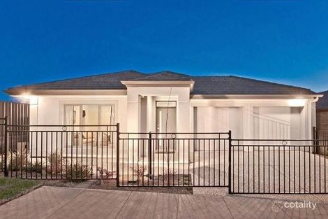 18 Campbell Cct, Gawler East, SA 5118