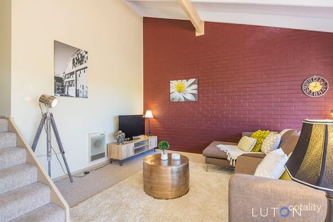 Property photo of 99 Hallen Close Phillip ACT 2606