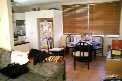 Property photo of 8/11 Stanhill Drive Surfers Paradise QLD 4217