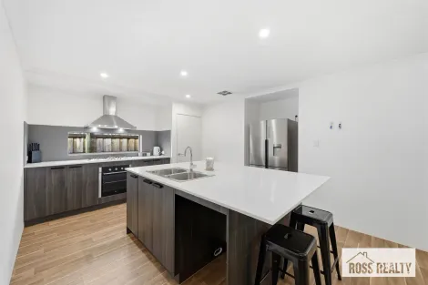 Property photo of 9 Glamorgan Loop Ellenbrook WA 6069