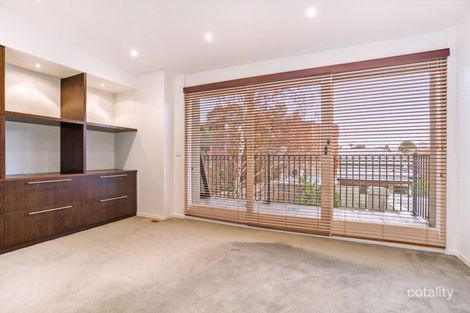 Property photo of 1 Madden Street Albert Park VIC 3206