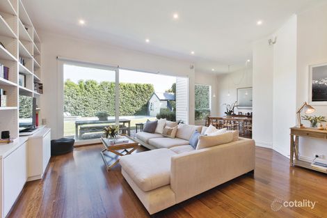 Property photo of 2 White Street Glen Iris VIC 3146