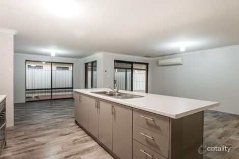 Property photo of 13 Dorsal Bend Hammond Park WA 6164