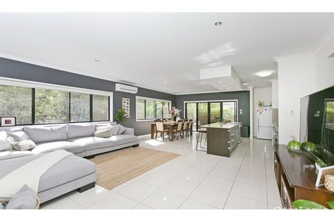 Property photo of 27 Spotted Gum Crescent Mount Cotton QLD 4165