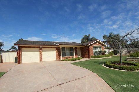 15 Burdekin Ct, Wattle Grove, NSW 2173