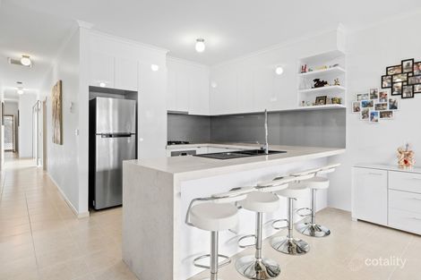 Property photo of 2/5 Odessa Court Werribee VIC 3030