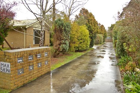 1/19 Old Lancefield Rd, Woodend, VIC 3442