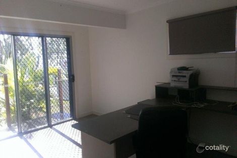 Property photo of 25 Esplanade Point Vernon QLD 4655