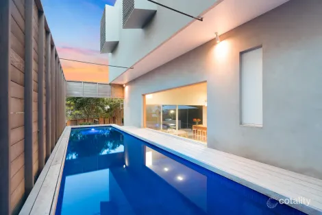 Property photo of 6 Stevens Street Sunshine Beach QLD 4567