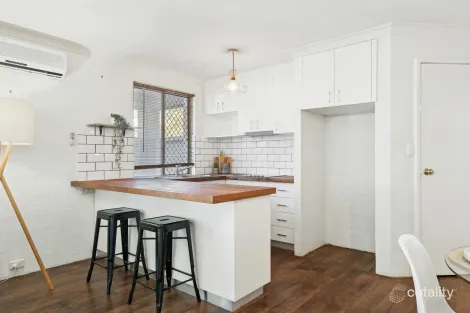 Property photo of 4/151 Hubert Street East Victoria Park WA 6101