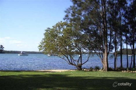 13 Wharf St, Wyee Point, NSW 2259