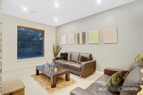 Property photo of 31 Wetlands Boulevard Williams Landing VIC 3027