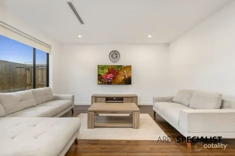 Property photo of 119 Bourbon Road Cranbourne East VIC 3977