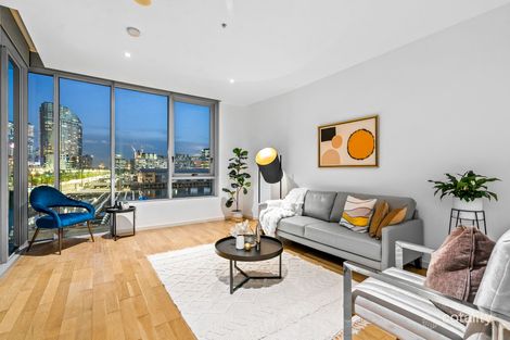 208/2 Newquay Prom, Docklands, VIC 3008