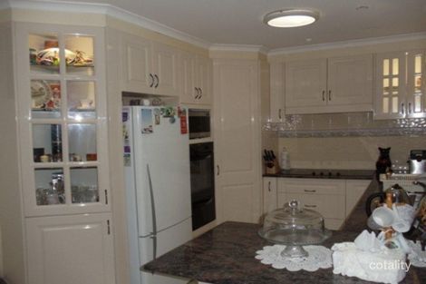 Property photo of 5 Demetrius Road Rosemeadow NSW 2560