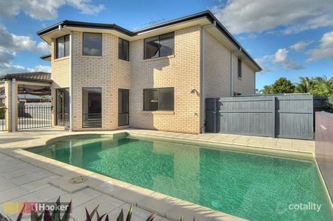 Property photo of 27 Finke Close Parkinson QLD 4115