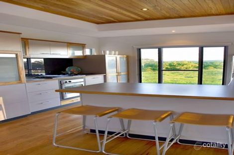 Property photo of 16 Hayley Close Yallingup WA 6282