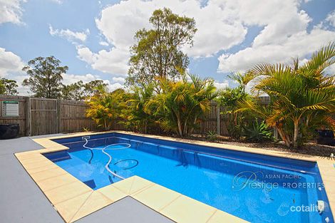 Property photo of 2 Malvern Place Forest Lake QLD 4078