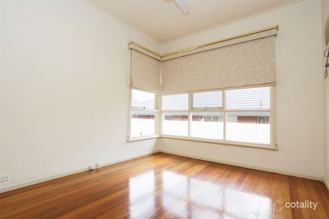 Property photo of 18 Margate Crescent Glen Waverley VIC 3150