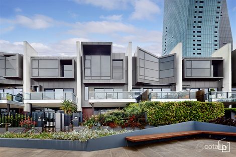 Property photo of 128 Newquay Promenade Docklands VIC 3008