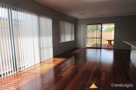 Property photo of 45 Pinehurst Loop Meadow Springs WA 6210