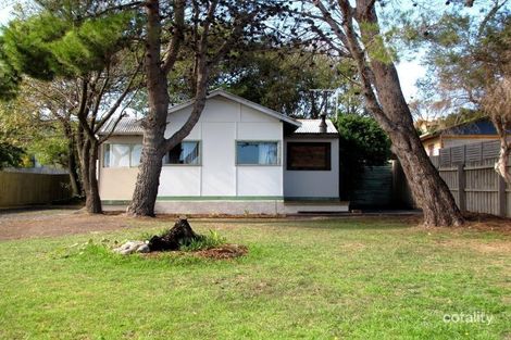 Property photo of 2 Wonthaggi Crescent San Remo VIC 3925