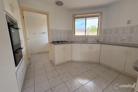 Property photo of 3/39-41 Swindon Crescent Keilor Downs VIC 3038