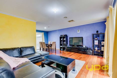 Property photo of 47 Whitsunday Drive Hoppers Crossing VIC 3029