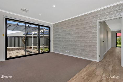Property photo of 18 Saverio Boulevard Angle Vale SA 5117