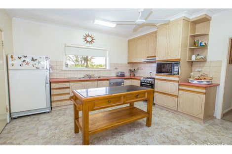 Property photo of 380 Amatex Street East Albury NSW 2640